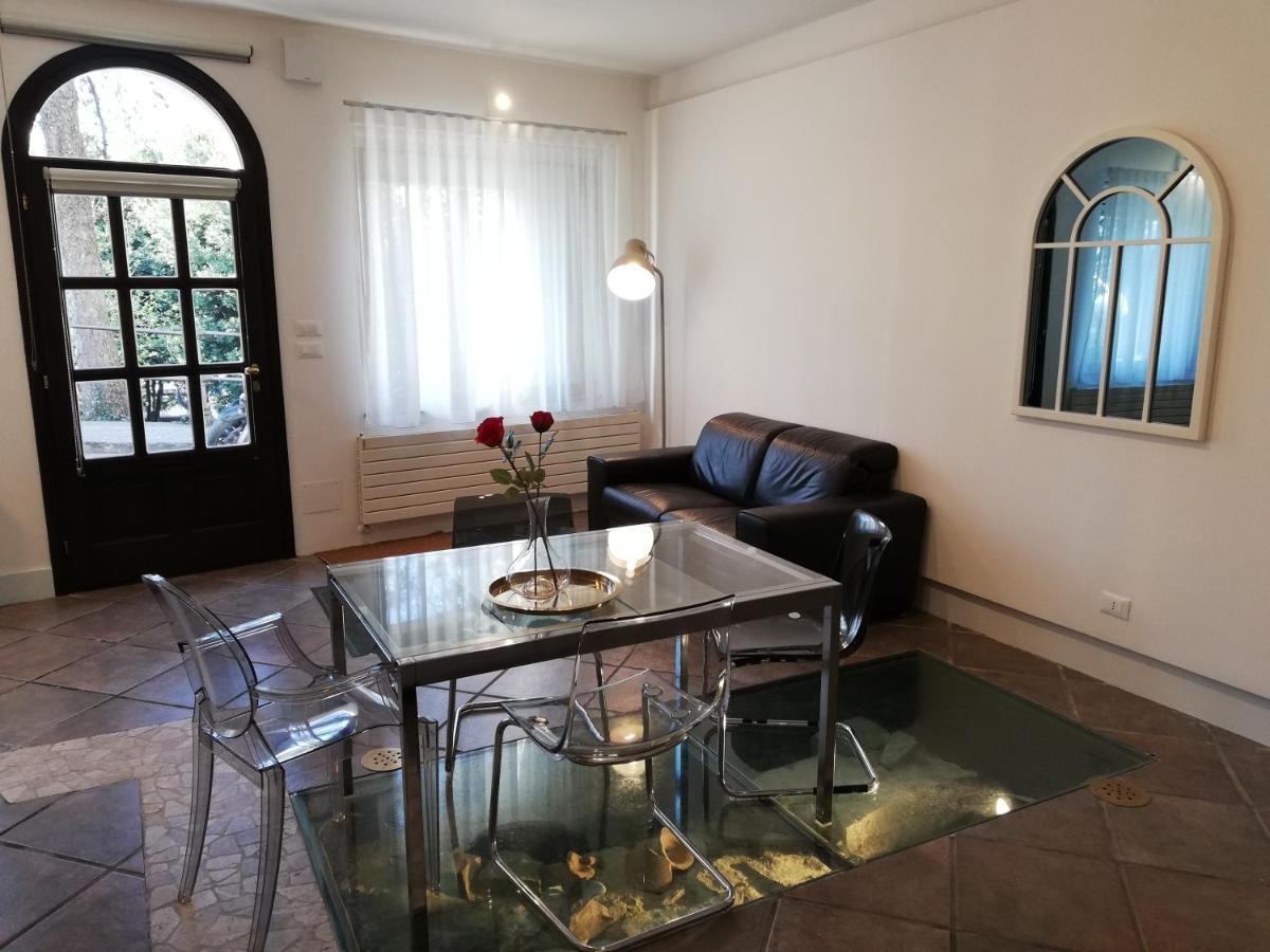 ترييستي Residence Teatro Romano المظهر الخارجي الصورة